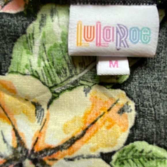 LuLaRoe Joy Vest Dark Hawaiian Floral Duster Women's Size Medium - Picture 3 of 8